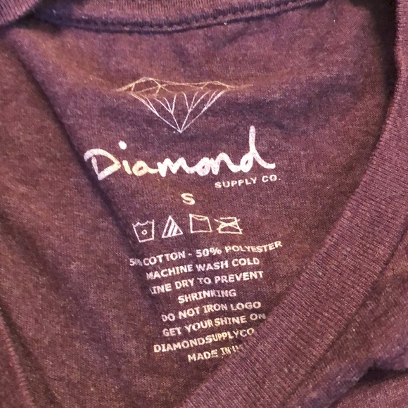 🔥2 for $10🔥 Diamond T-shirt - Picture 3 of 3